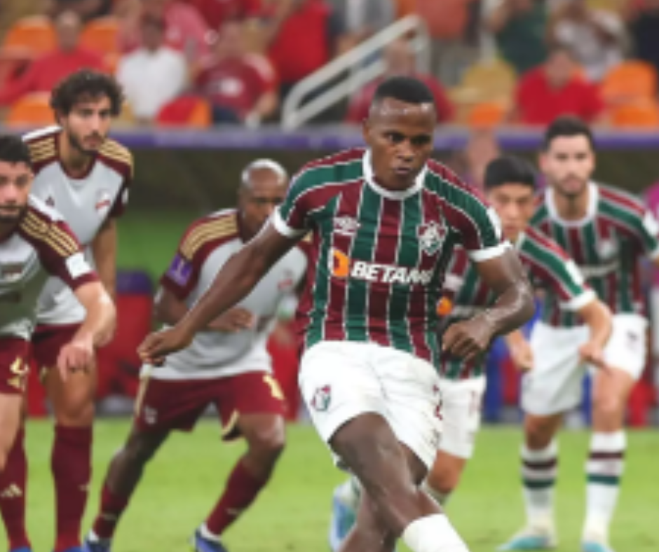 Fluminense vence Al Ahly por 2 a 0 e está classificado para a final do Mundial de Clubes