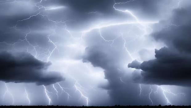 Novo ciclone em alto-mar reforça chuva e vento no Rio Grande do Sul