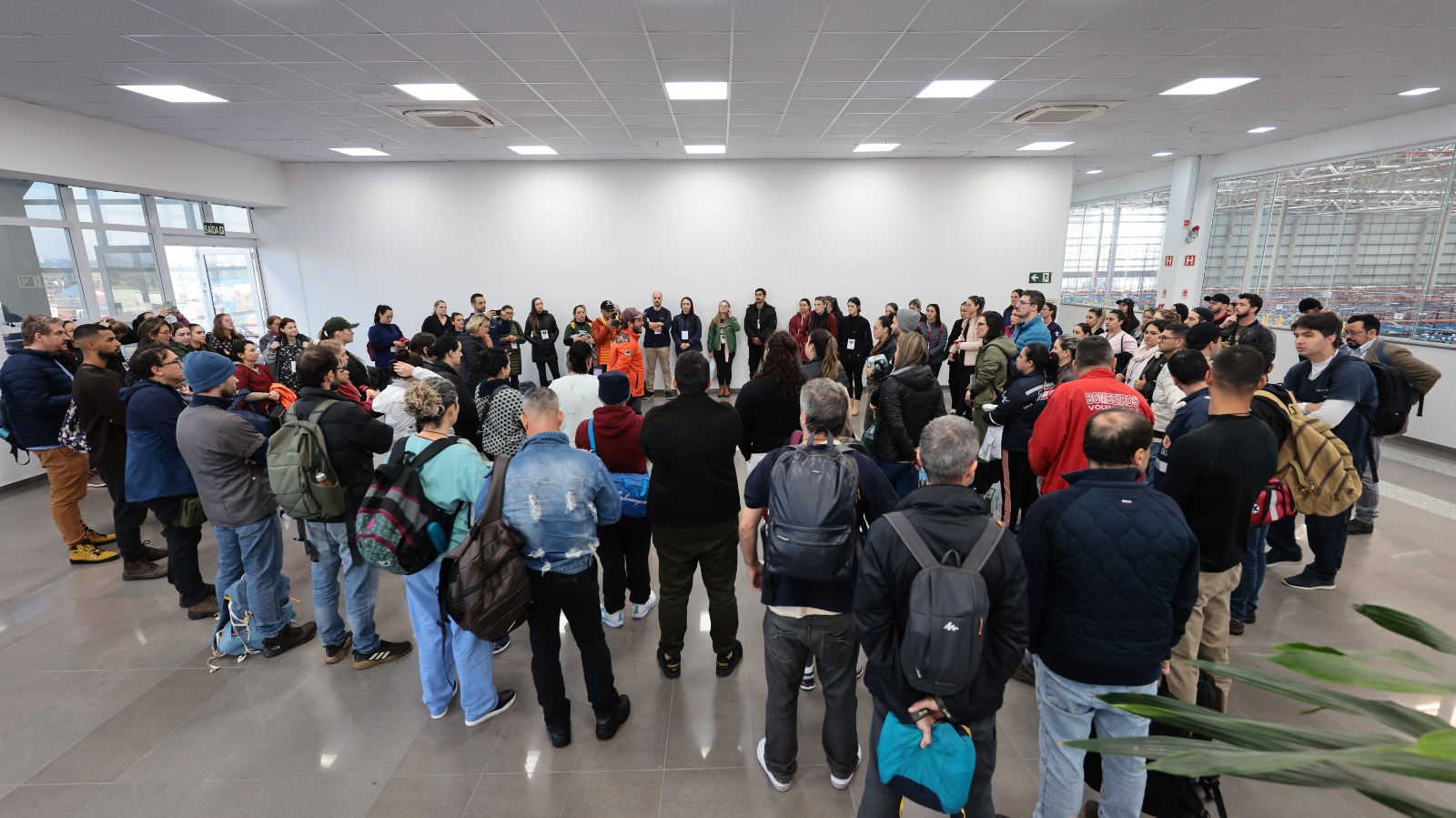 Ação solidária no Centro de Distribuição da Rede São João em Gravataí/RS